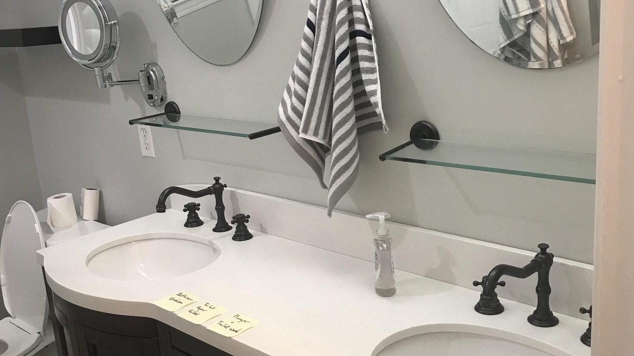 Photo of Bathroom in Forest Hills