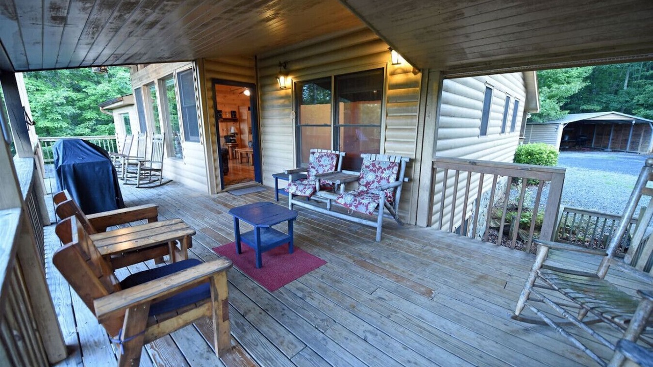 Photo of Others in Foxfire Estates