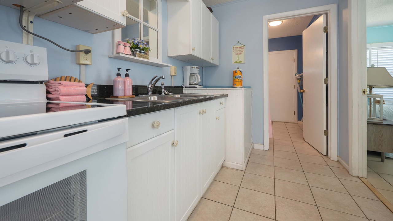 Photo of Kitchen in Laguna Beach