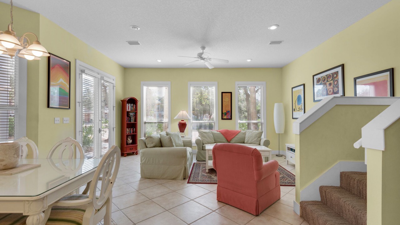Photo of Livingroom in Miramar Beach