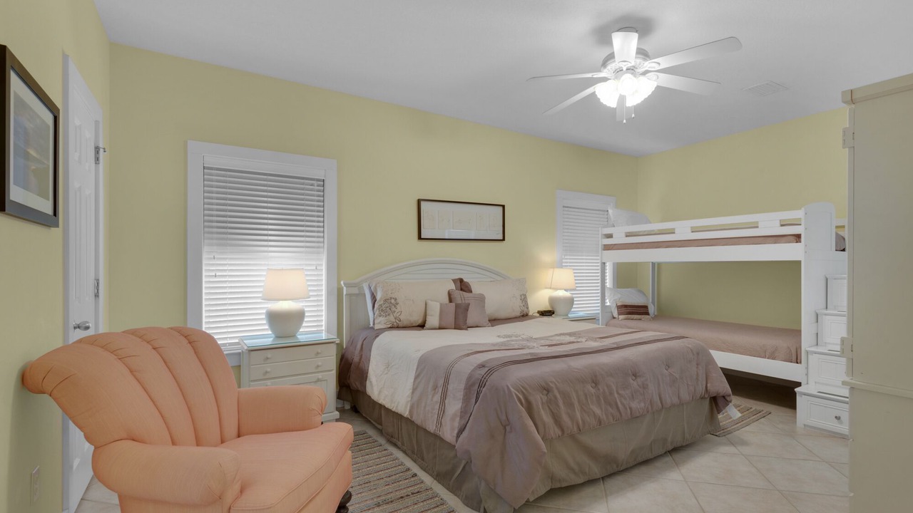 Photo of Bedroom in Miramar Beach