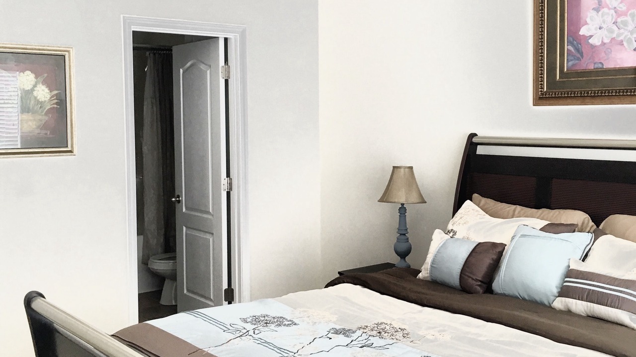 Photo of Bedroom in Wesley Heights