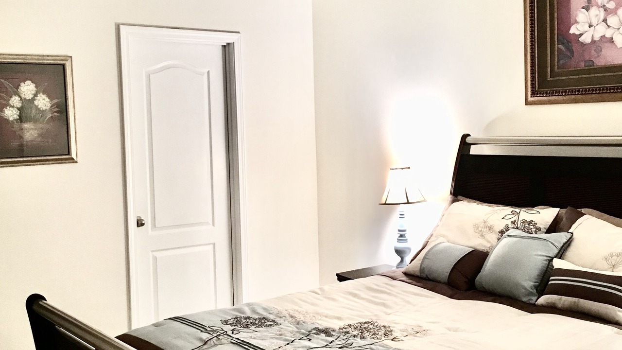 Photo of Bedroom in Wesley Heights