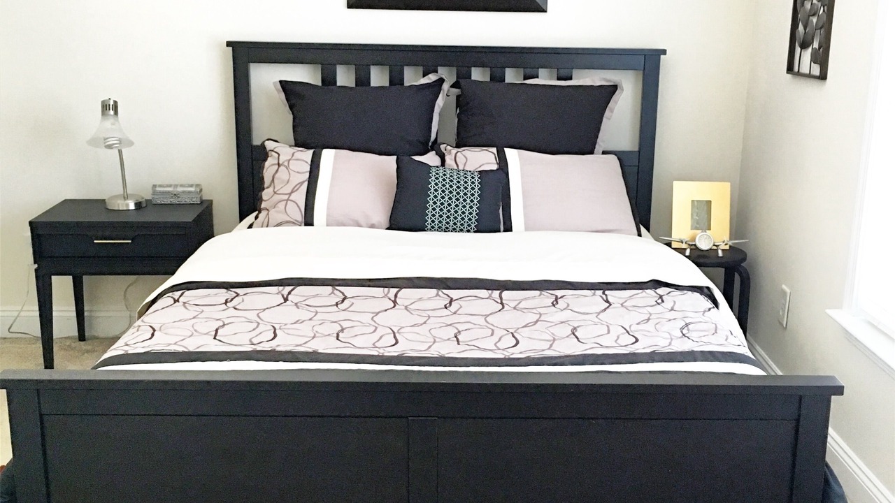 Photo of Bedroom in Wesley Heights