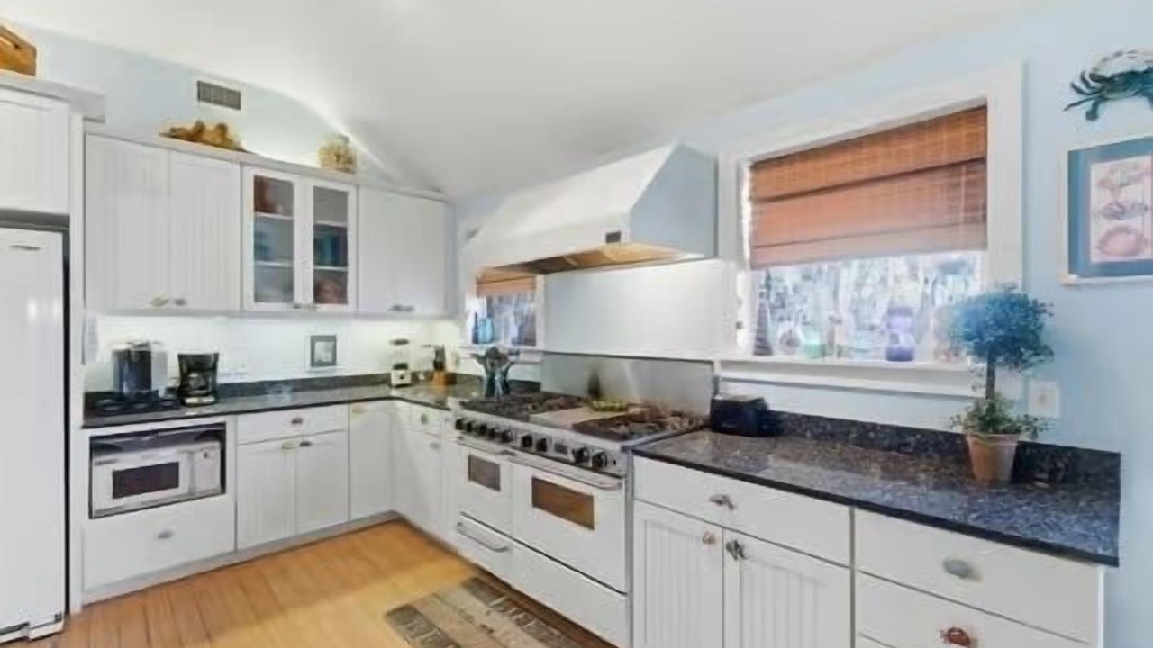 Photo of Kitchen in Ocean Springs