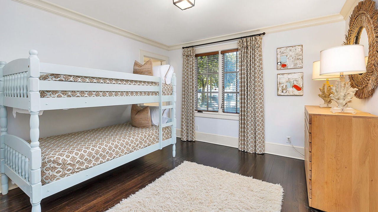 Photo of Bedroom in Sea Island
