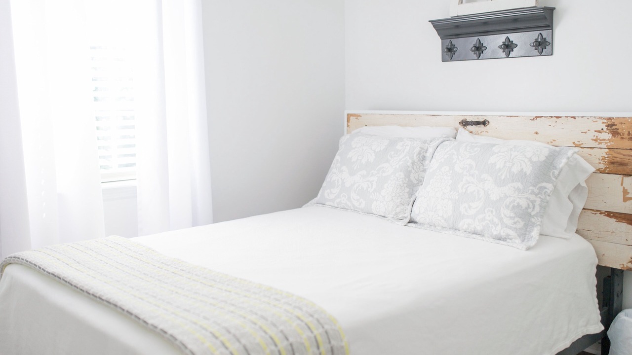 Photo of Bedroom in Summerville Historic District