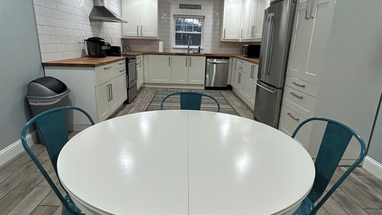 Photo of Kitchen in Girvin