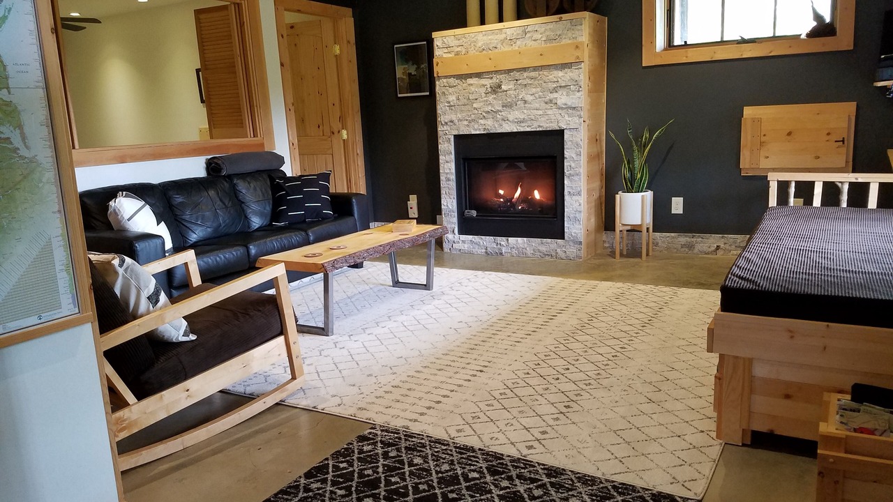 Photo of Livingroom in Weaverville