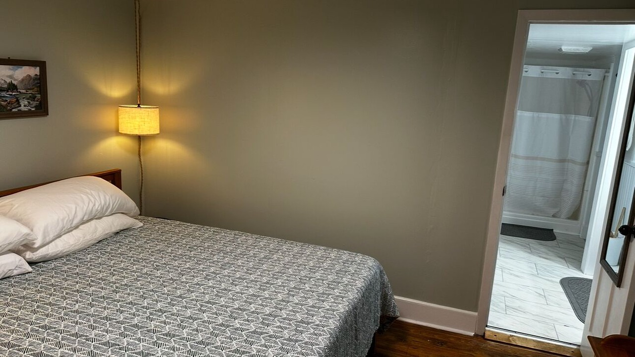 Photo of Bedroom in Burnsville