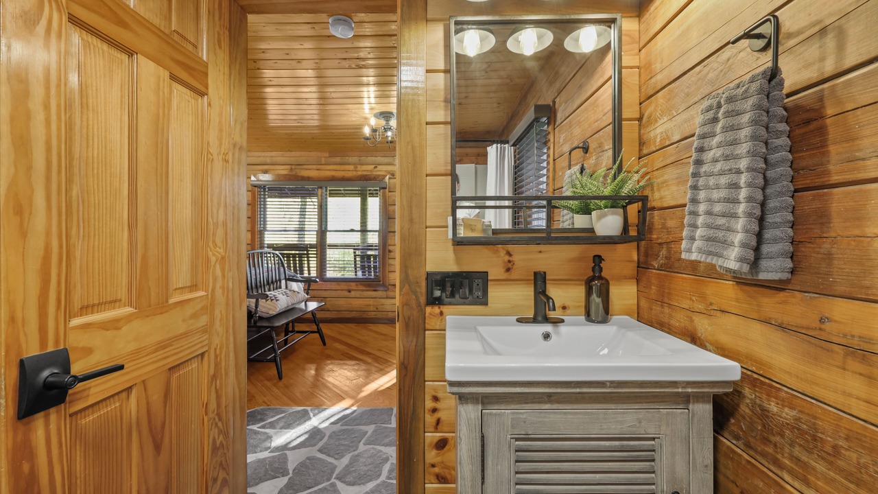 Photo of Bathroom in Sevierville