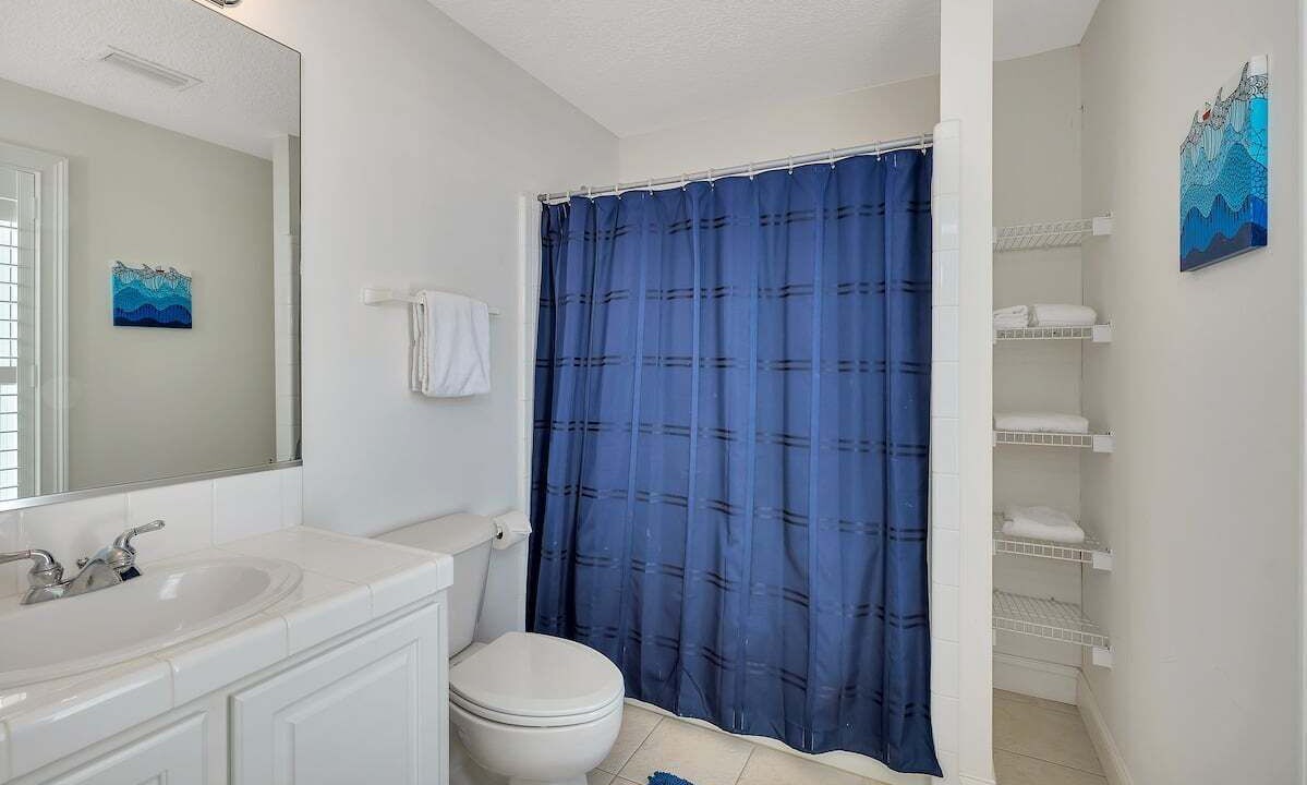 Photo of Bathroom in Saint Simons Island