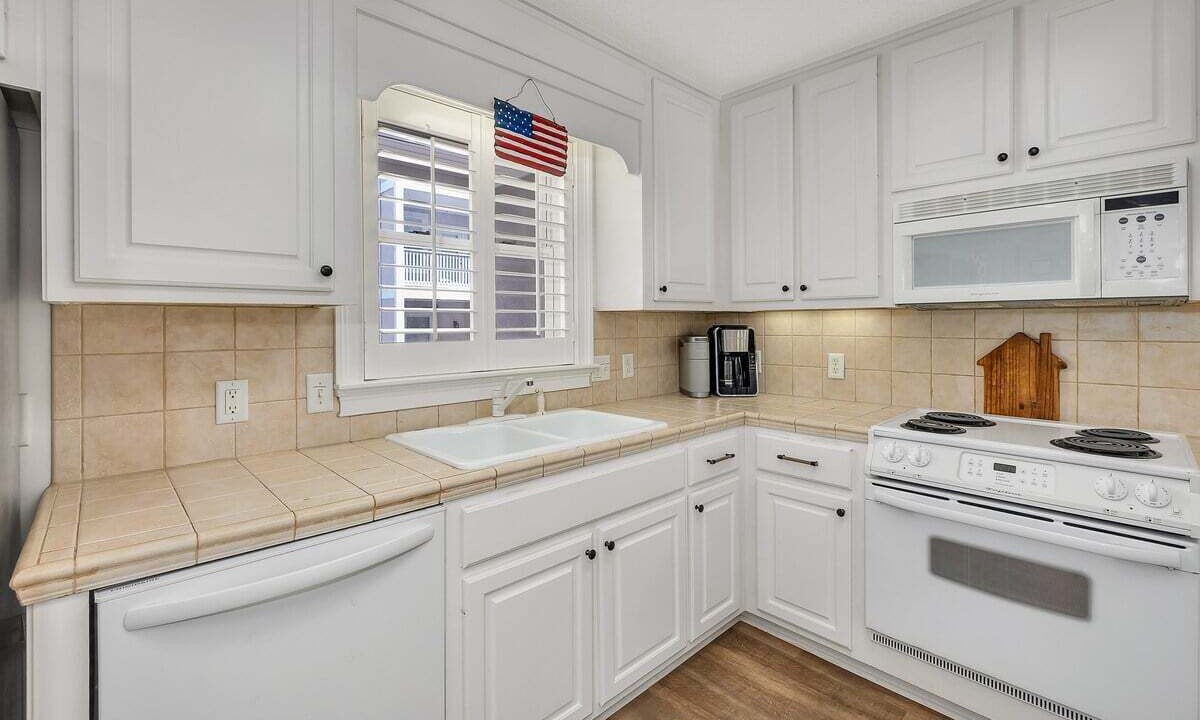 Photo of Kitchen in Saint Simons Island
