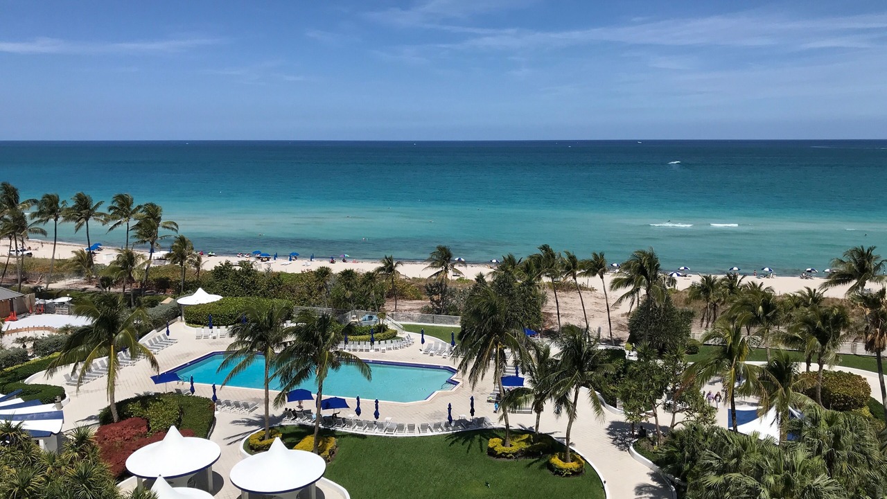 Photo of Outdoor in Mid Beach