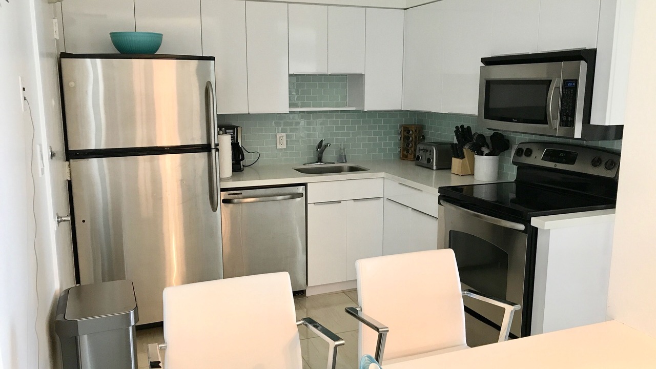 Photo of Kitchen in Mid Beach