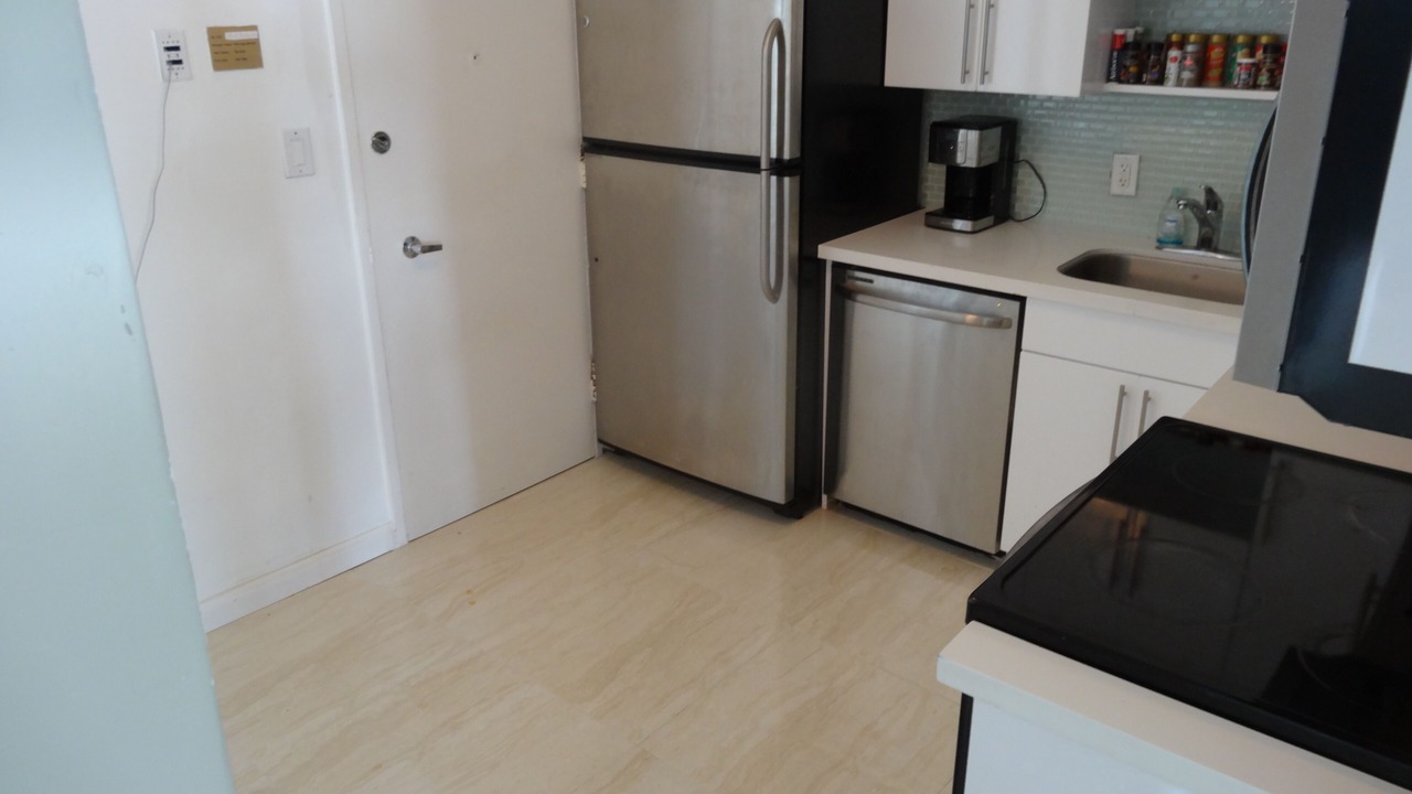 Photo of Kitchen in Mid Beach