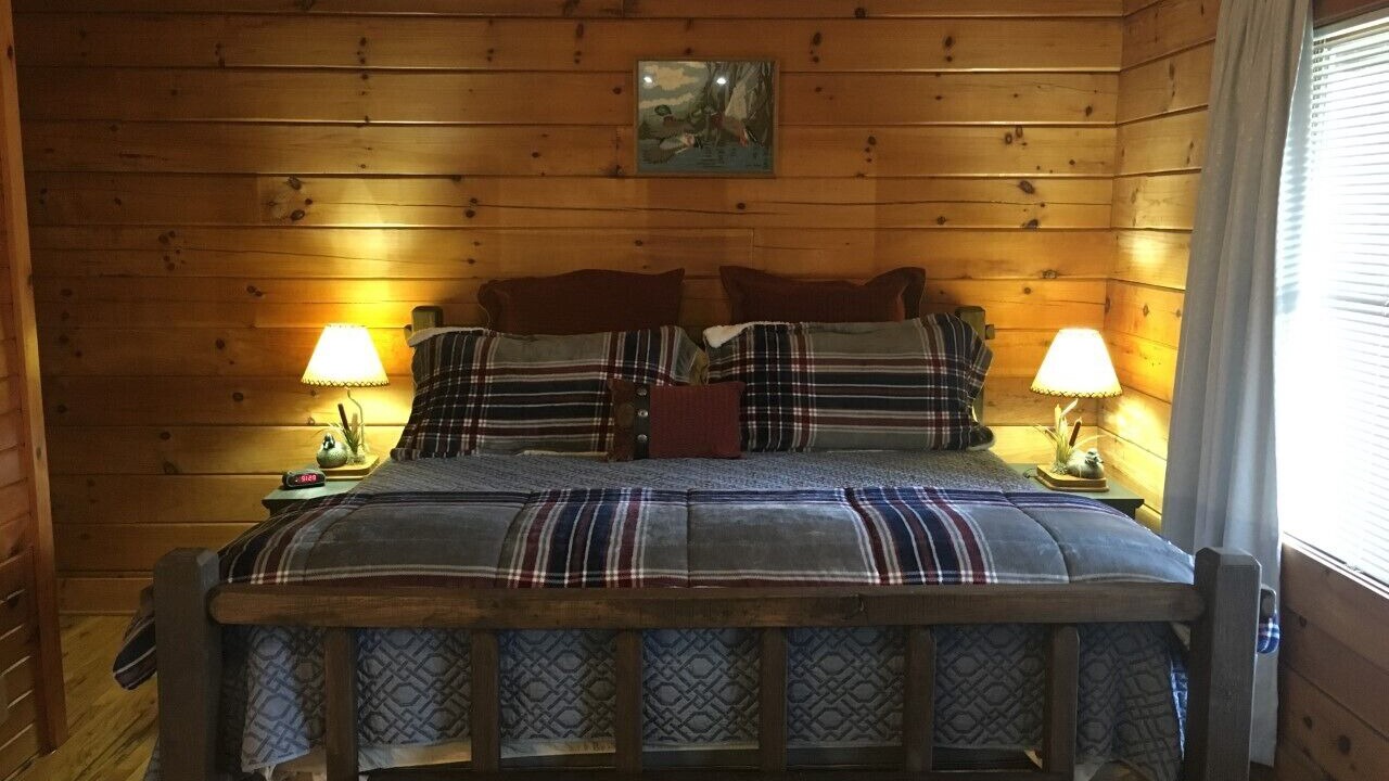 Photo of Bedroom in Stoney Ridge