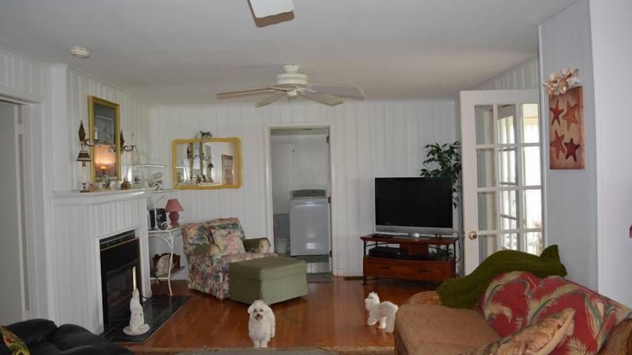 Photo of Bedroom in Laguna Beach