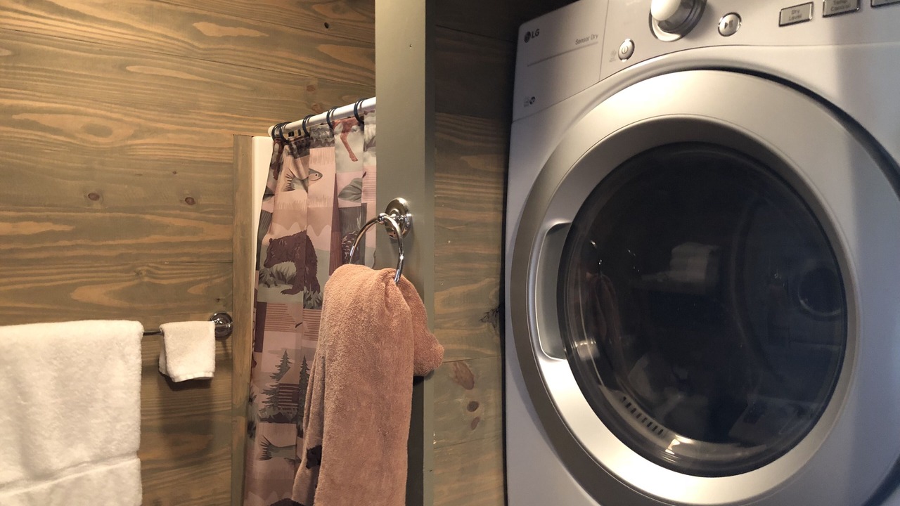 Photo of Bathroom in Rising Fawn