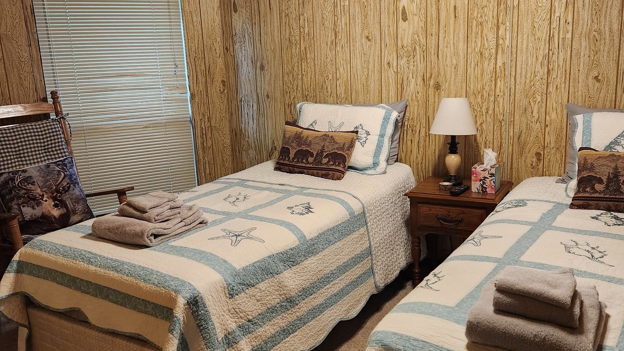 Photo of Bedroom in Beech Mountain