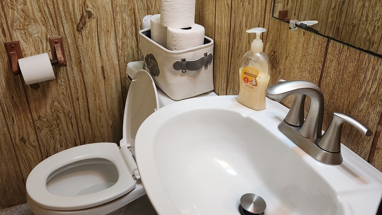 Photo of Bathroom in Beech Mountain