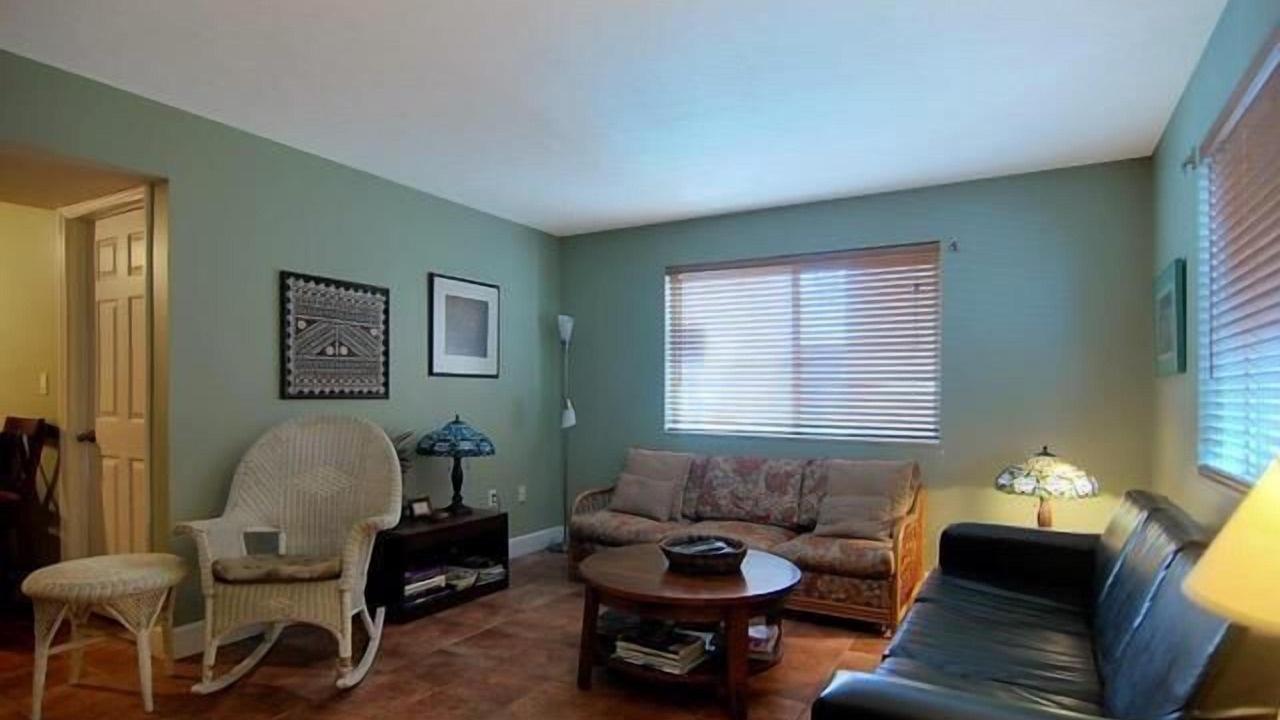 Photo of Livingroom in Crescent Beach