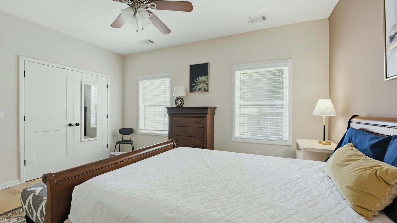 Photo of Bedroom in Home Park