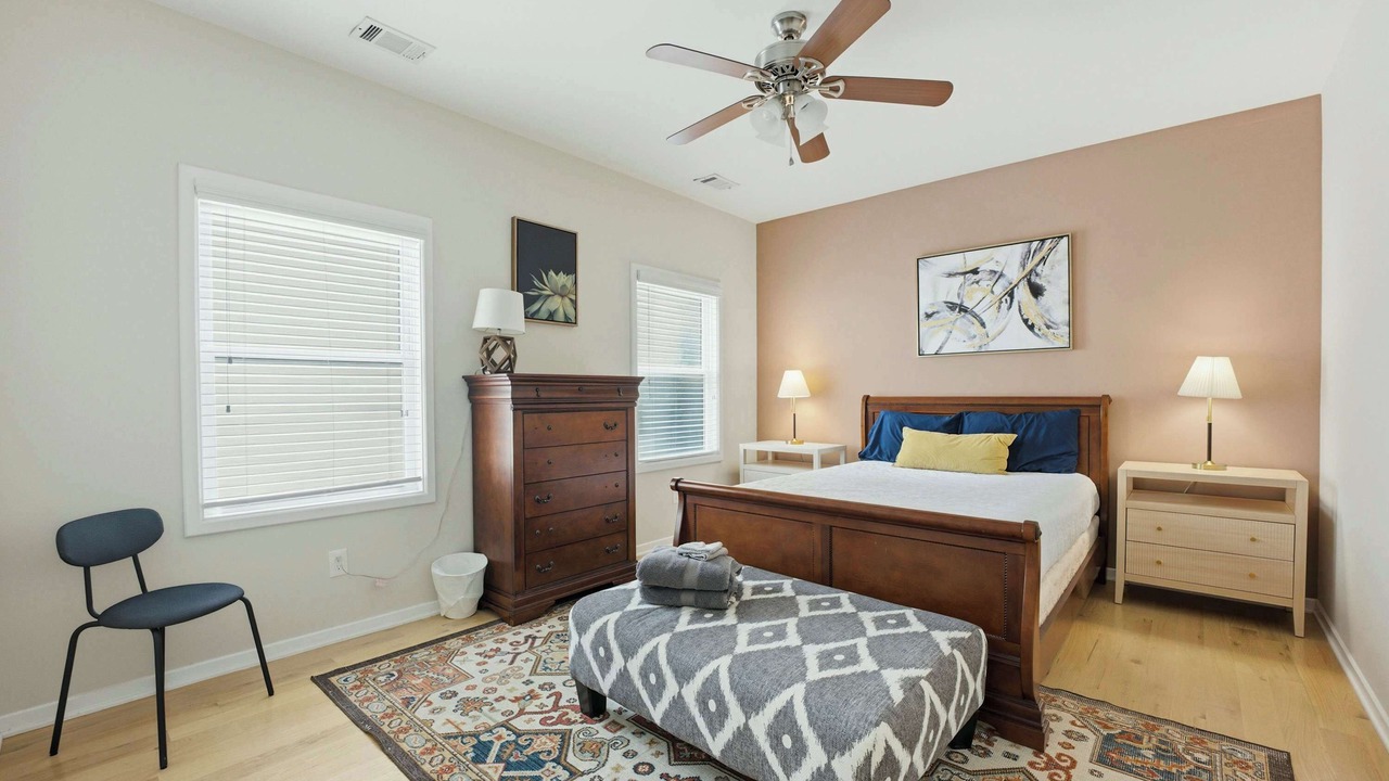 Photo of Bedroom in Home Park