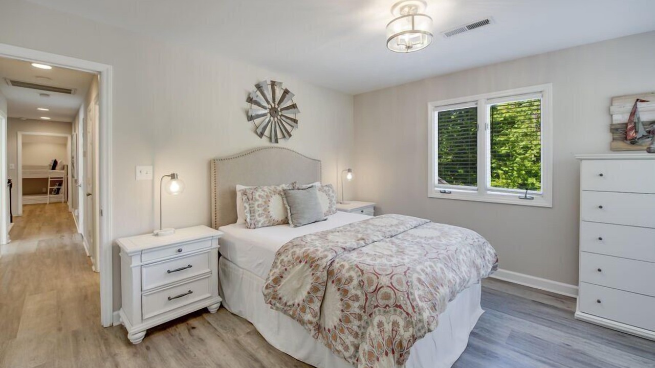 Photo of Bedroom in Mooresville