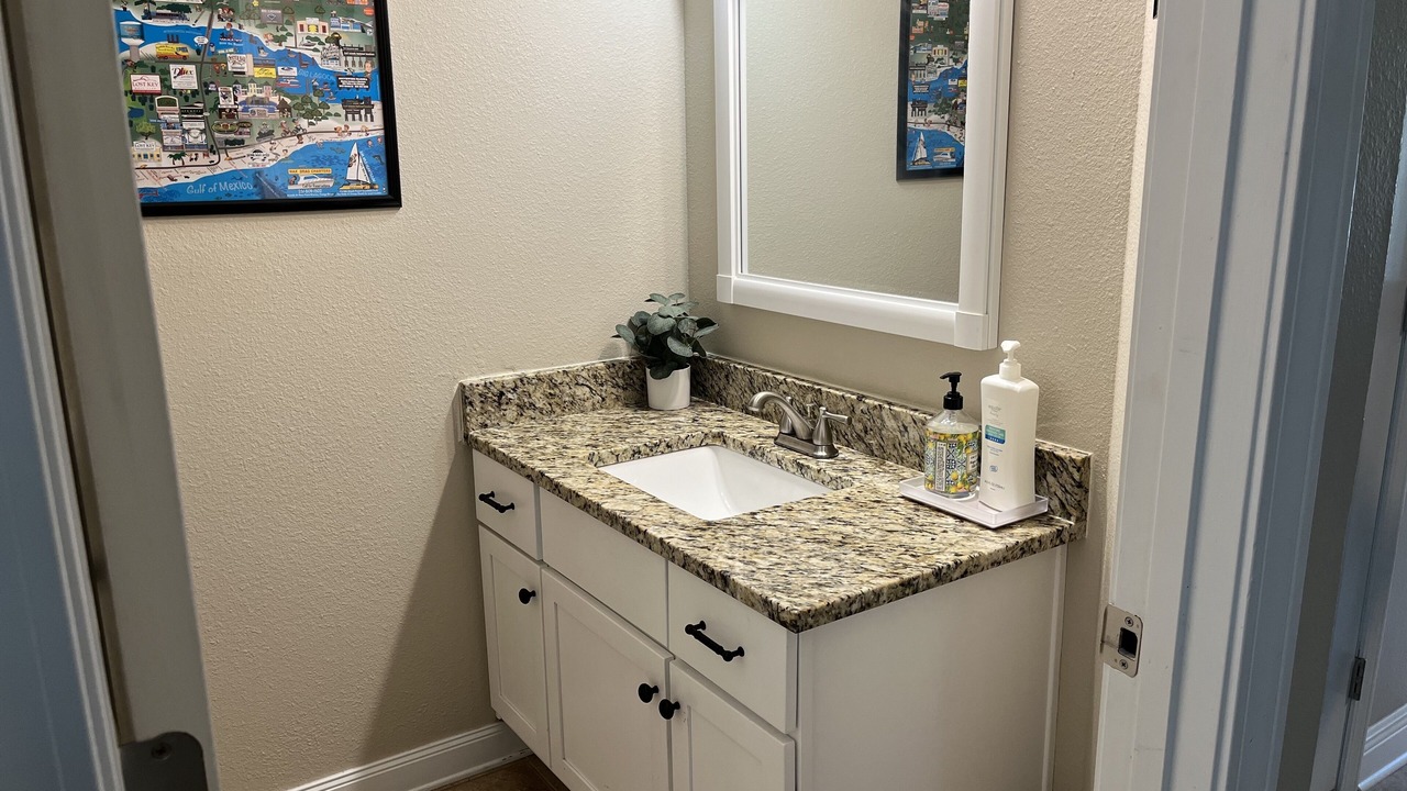 Photo of Bathroom in Oak Court