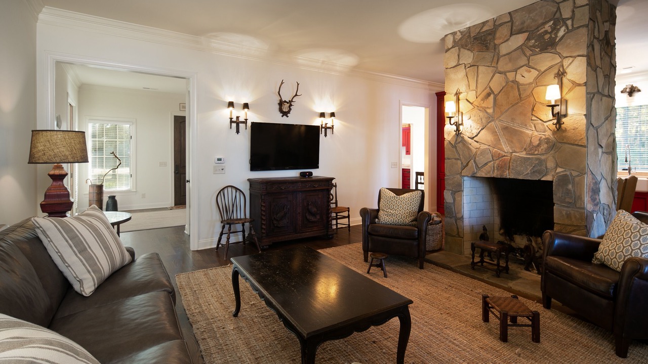 Photo of Livingroom in Jasper