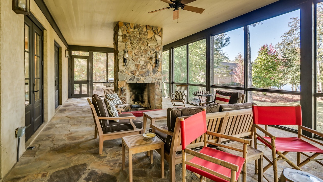 Photo of Livingroom in Jasper