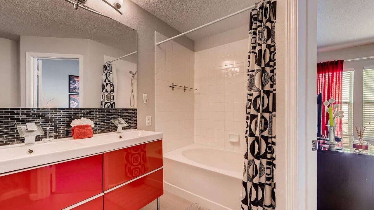 Photo of Bathroom in Windsor Palms