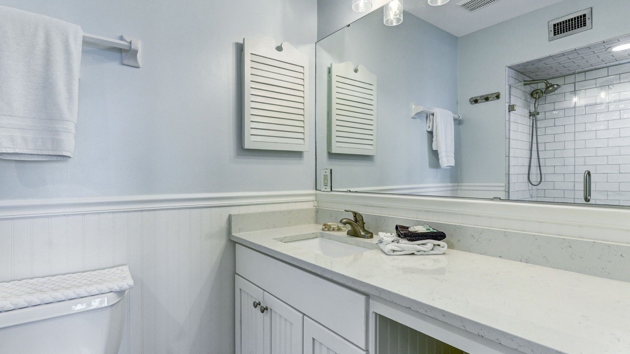 Photo of Bathroom in Fernandina Beach
