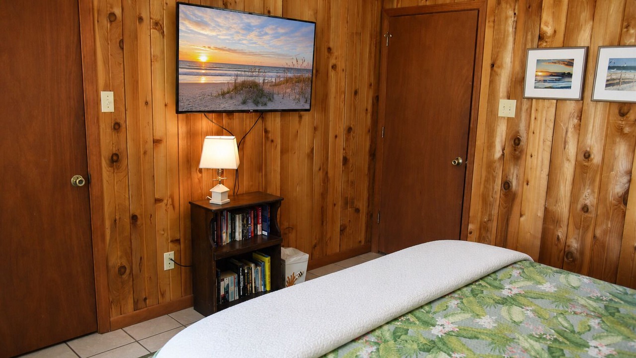Photo of Bedroom in Dauphin Island