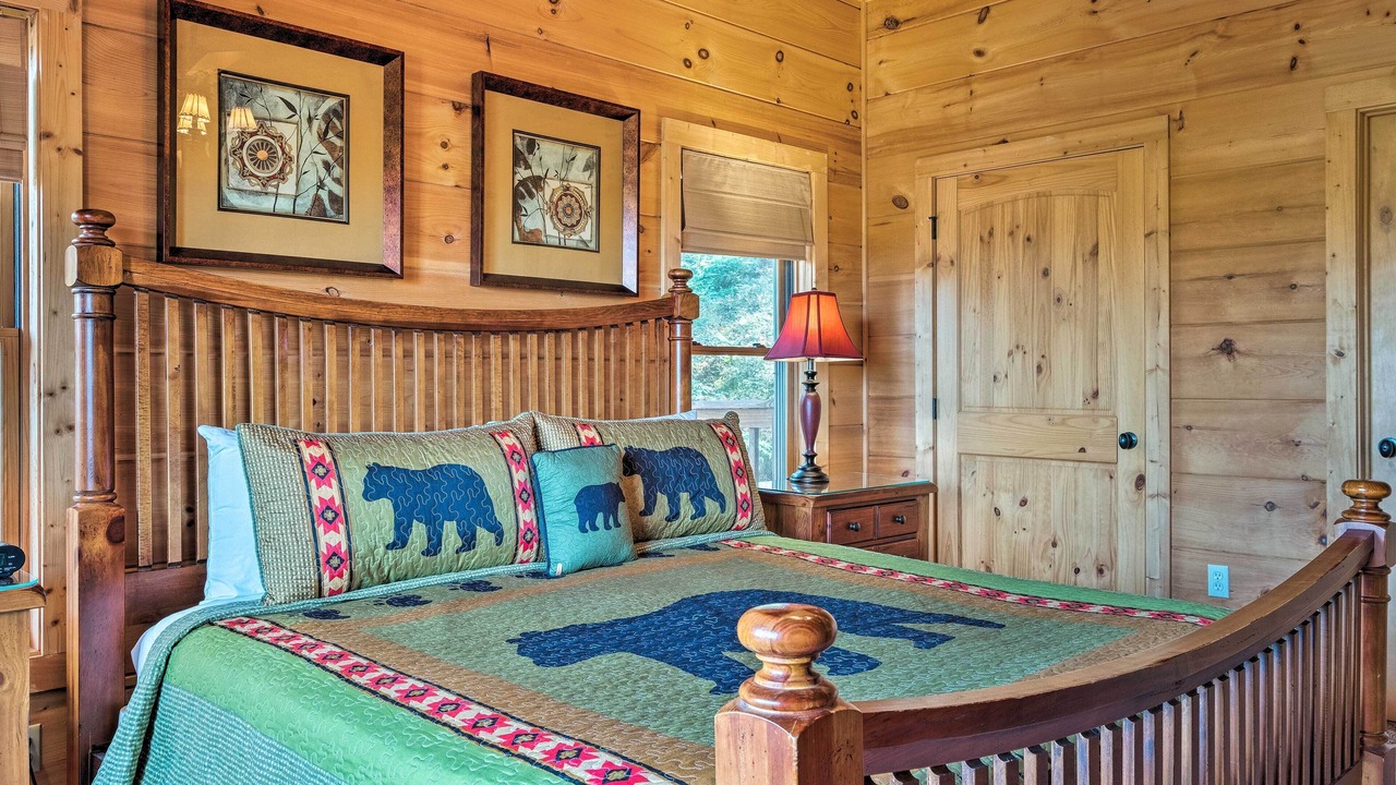 Photo of Bedroom in Sevierville