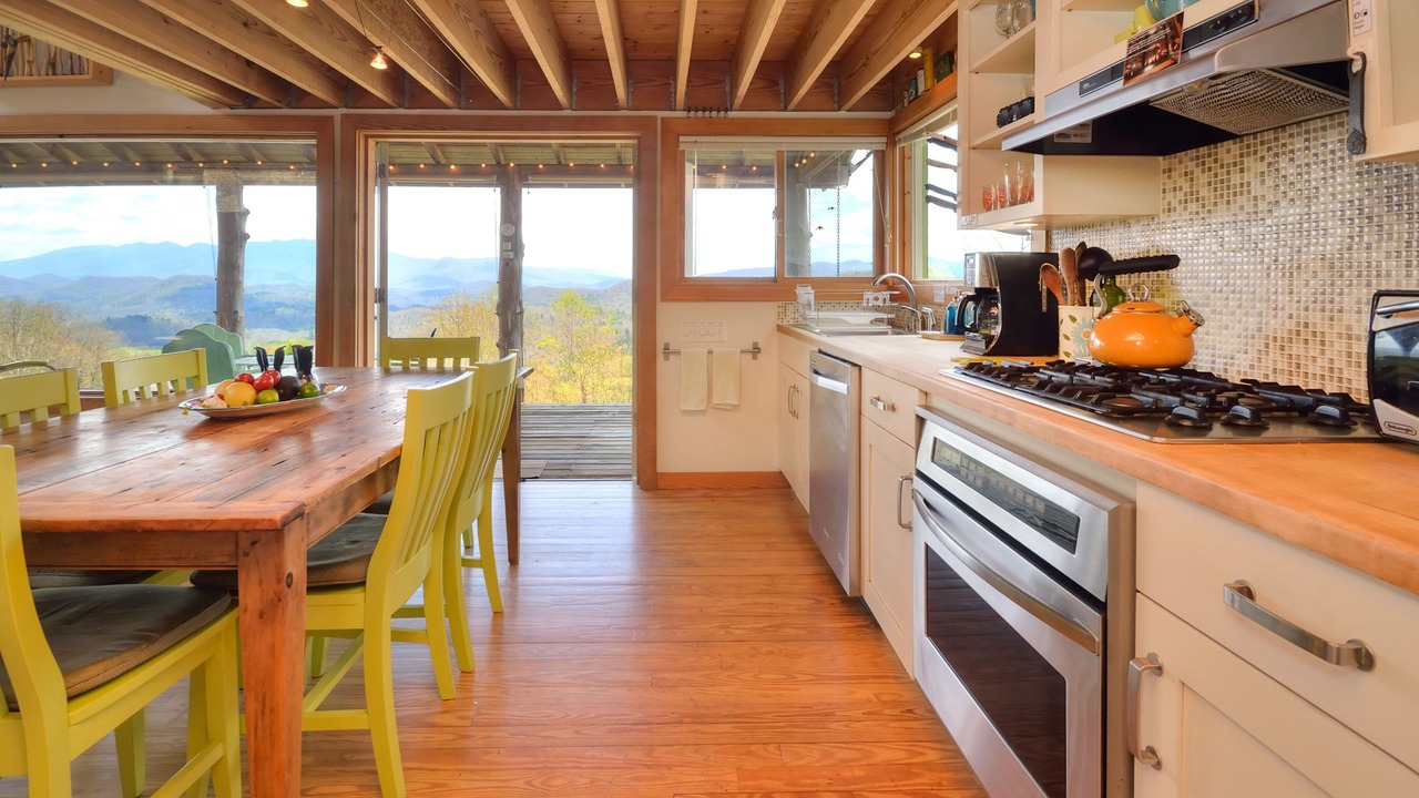 Photo of Kitchen in Bakersville