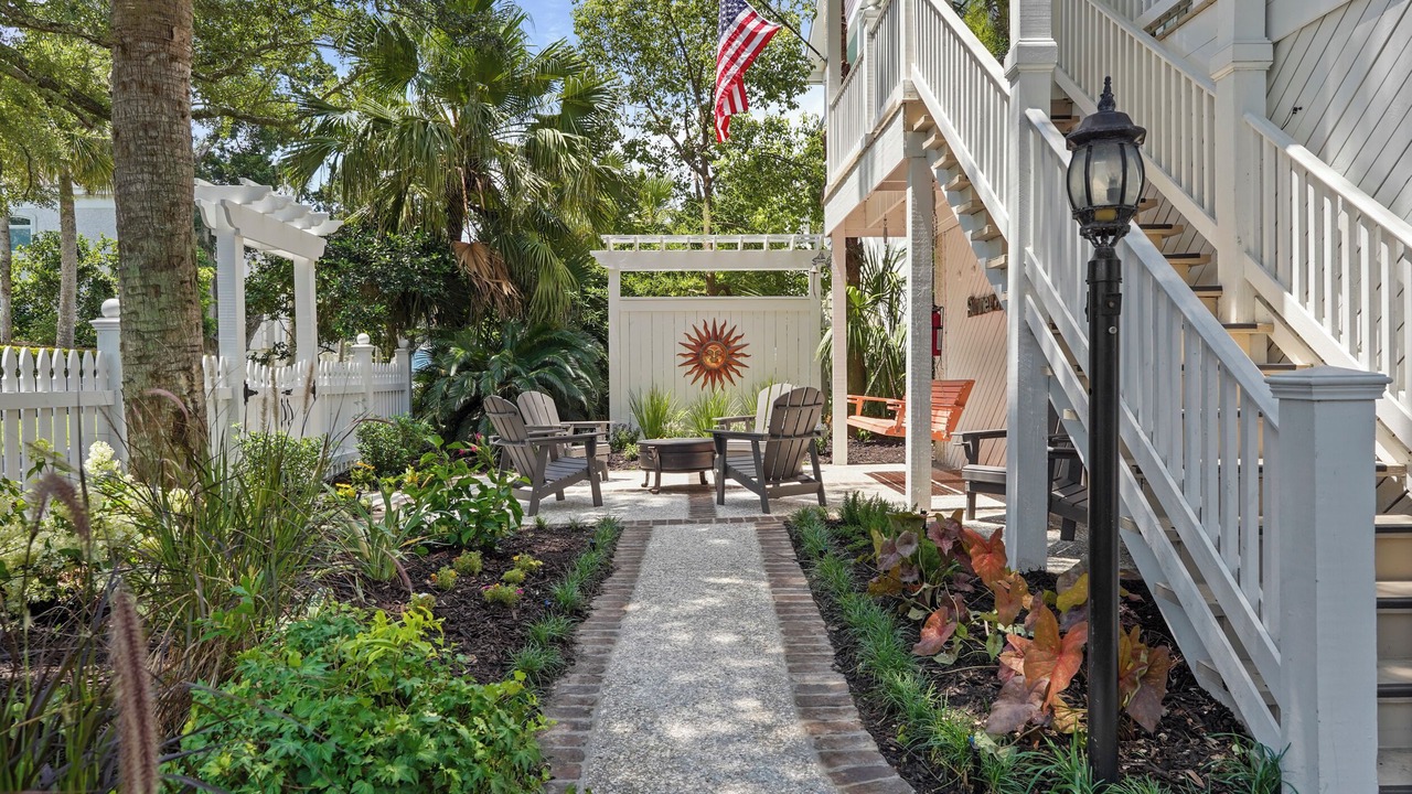 Photo of Outdoor in King City
