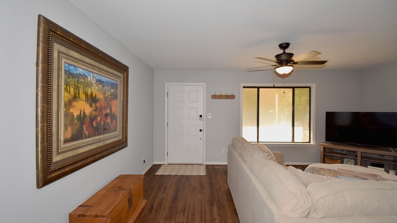 Photo of Livingroom in Dadeville