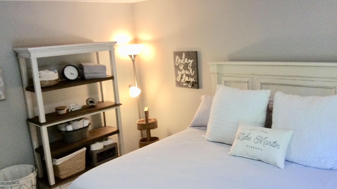 Photo of Bedroom in Dadeville