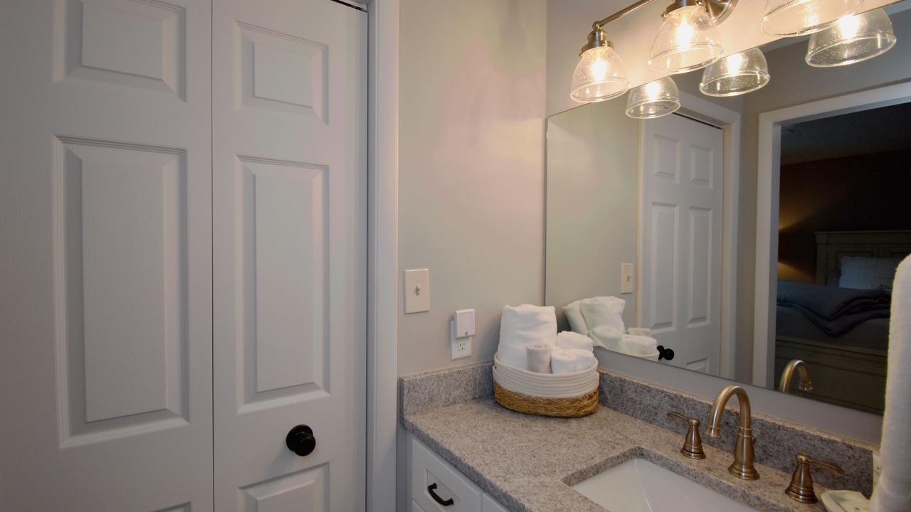 Photo of Bathroom in Dadeville