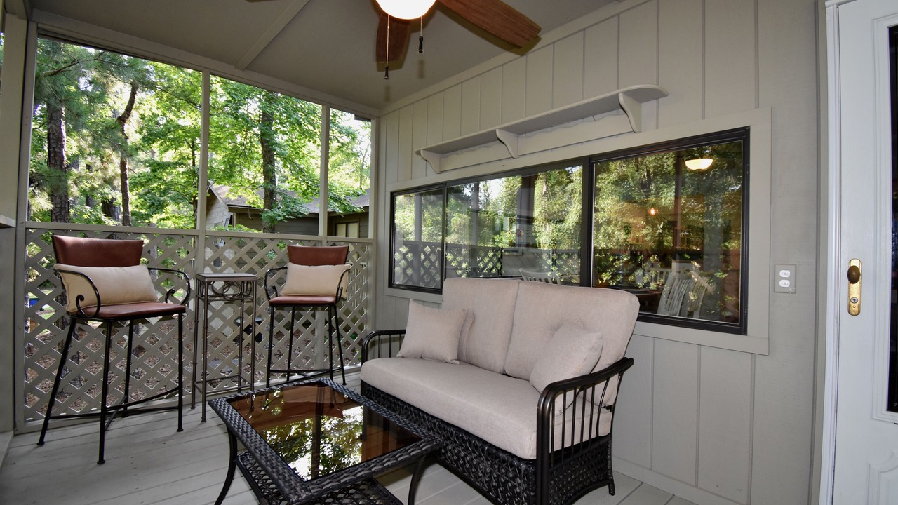 Photo of Patio Balcony in Dadeville