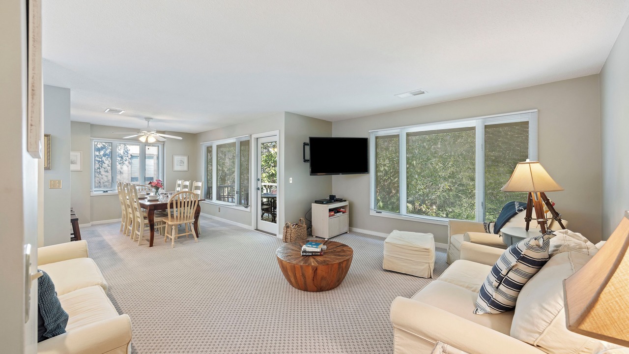 Photo of Livingroom in West Beach Village
