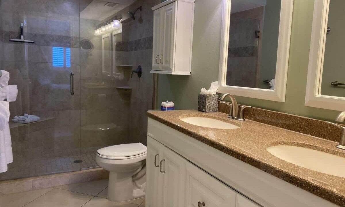 Photo of Bathroom in South Island