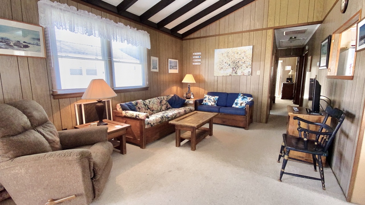Photo of Livingroom in Avalon