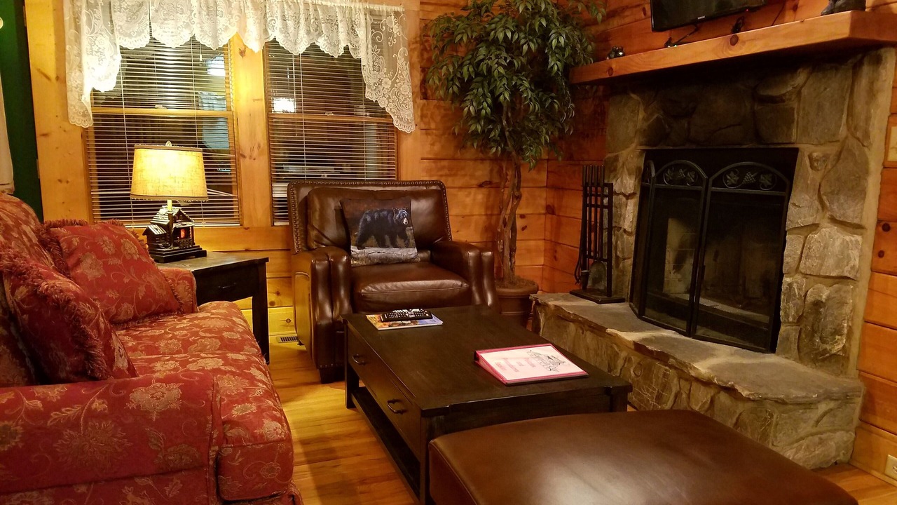 Photo of Livingroom in Maggie Valley