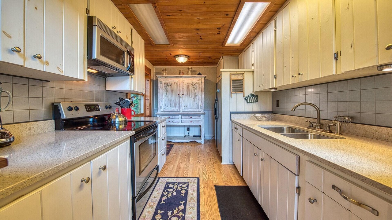 Photo of Kitchen in Waynesville