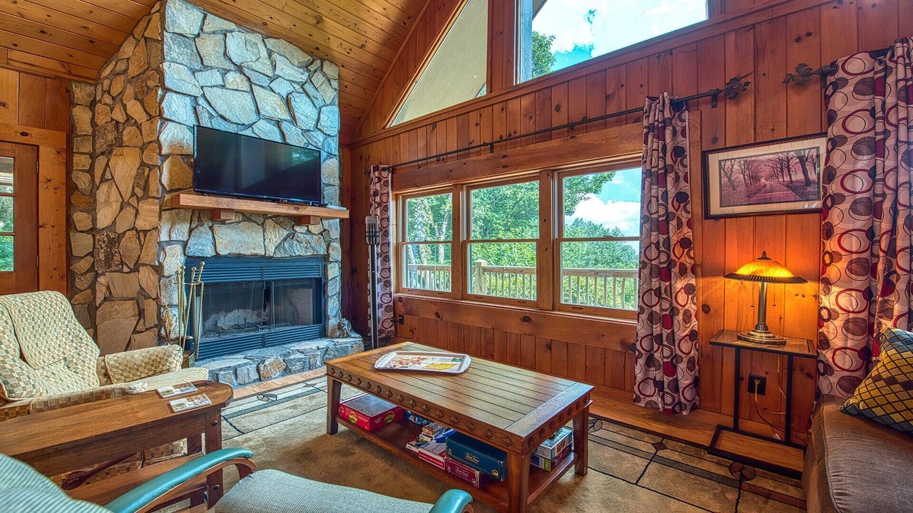 Photo of Livingroom in Waynesville