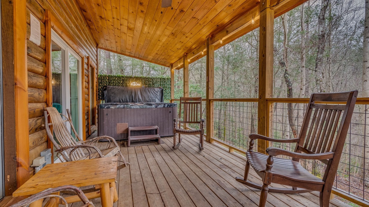 Photo of Patio Balcony in Cosby