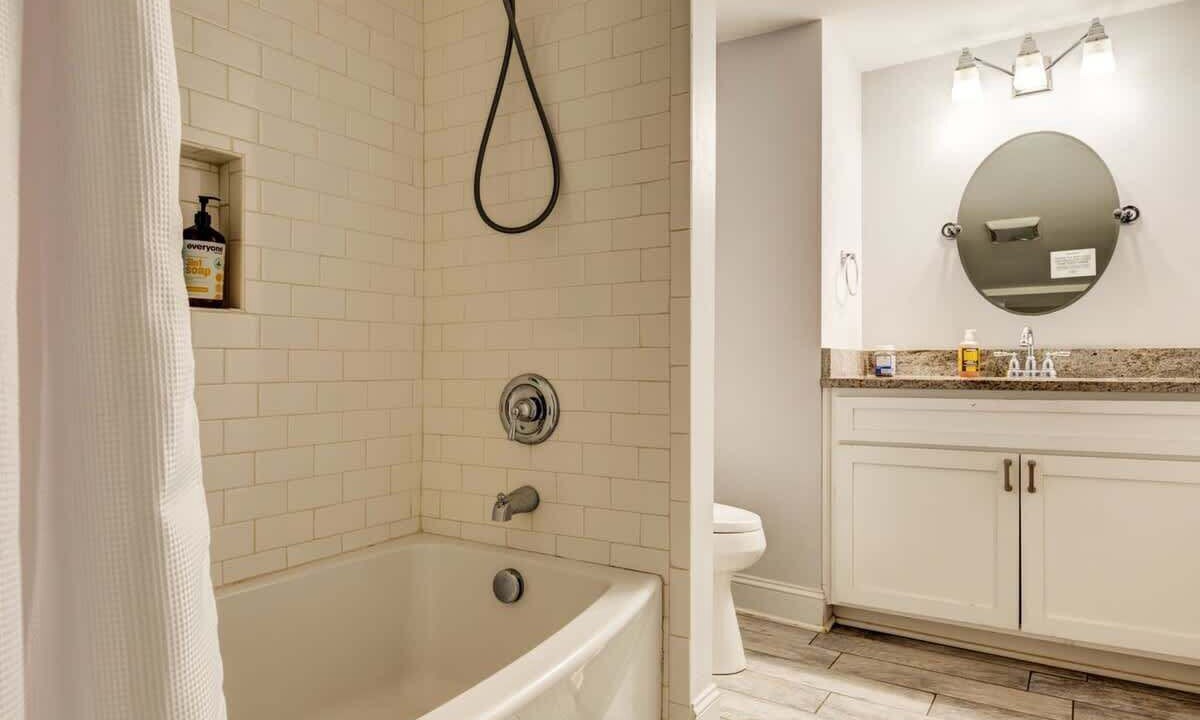 Photo of Bathroom in Wesley Heights